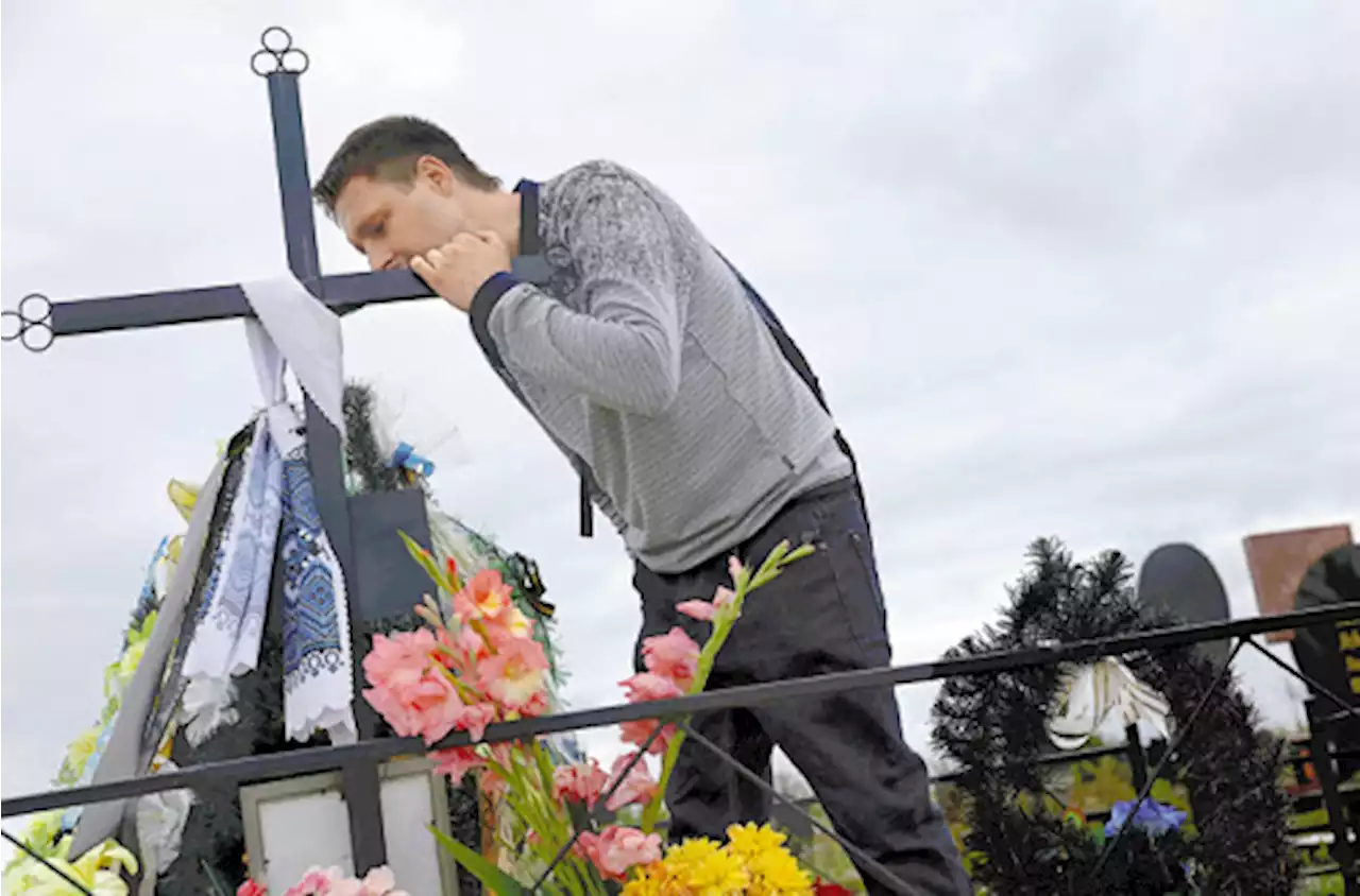 路上で殺害された弟、「ロシア兵いるかも」駆け付けられず…２週間後に墓地で遺体発見 - トピックス｜Infoseekニュース