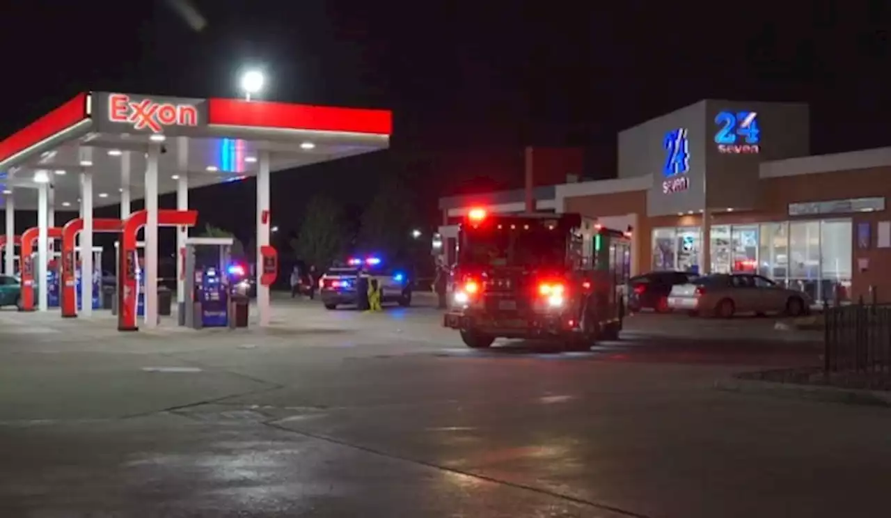 Woman gunned down by man while sitting inside vehicle at gas station on Houston’s south side: HPD