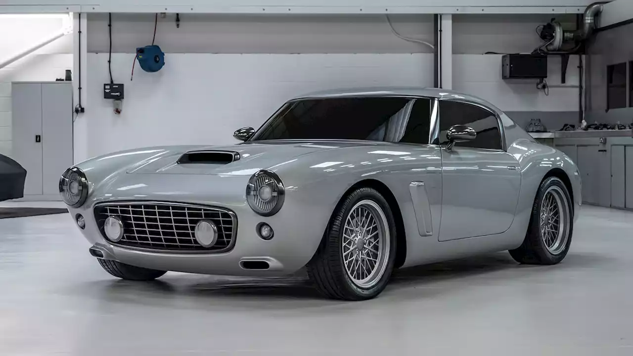 The RML Short Wheelbase V-12 Combines Modern(-ish) Ferrari Guts With Classic Ferrari Styling