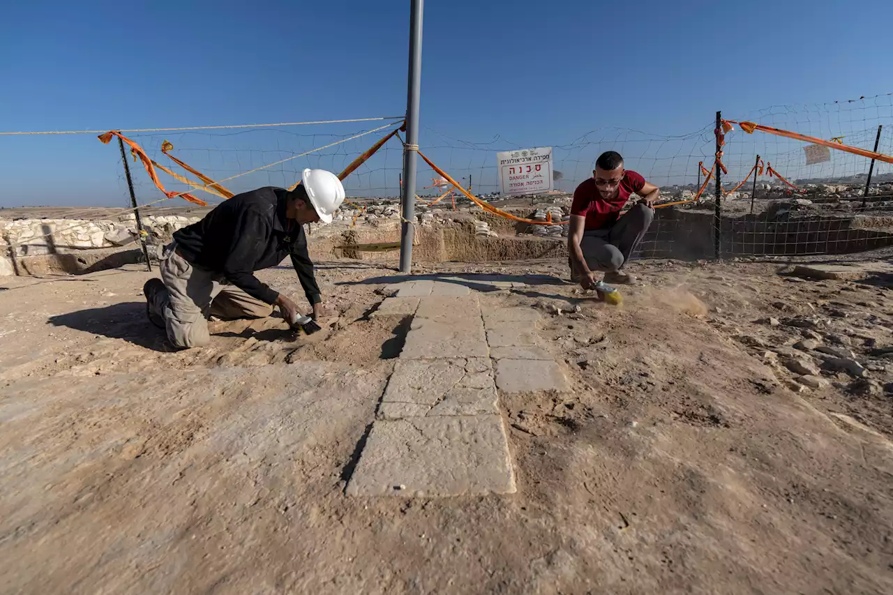 Archaeologists Unearth Lavish Mansion in Israel