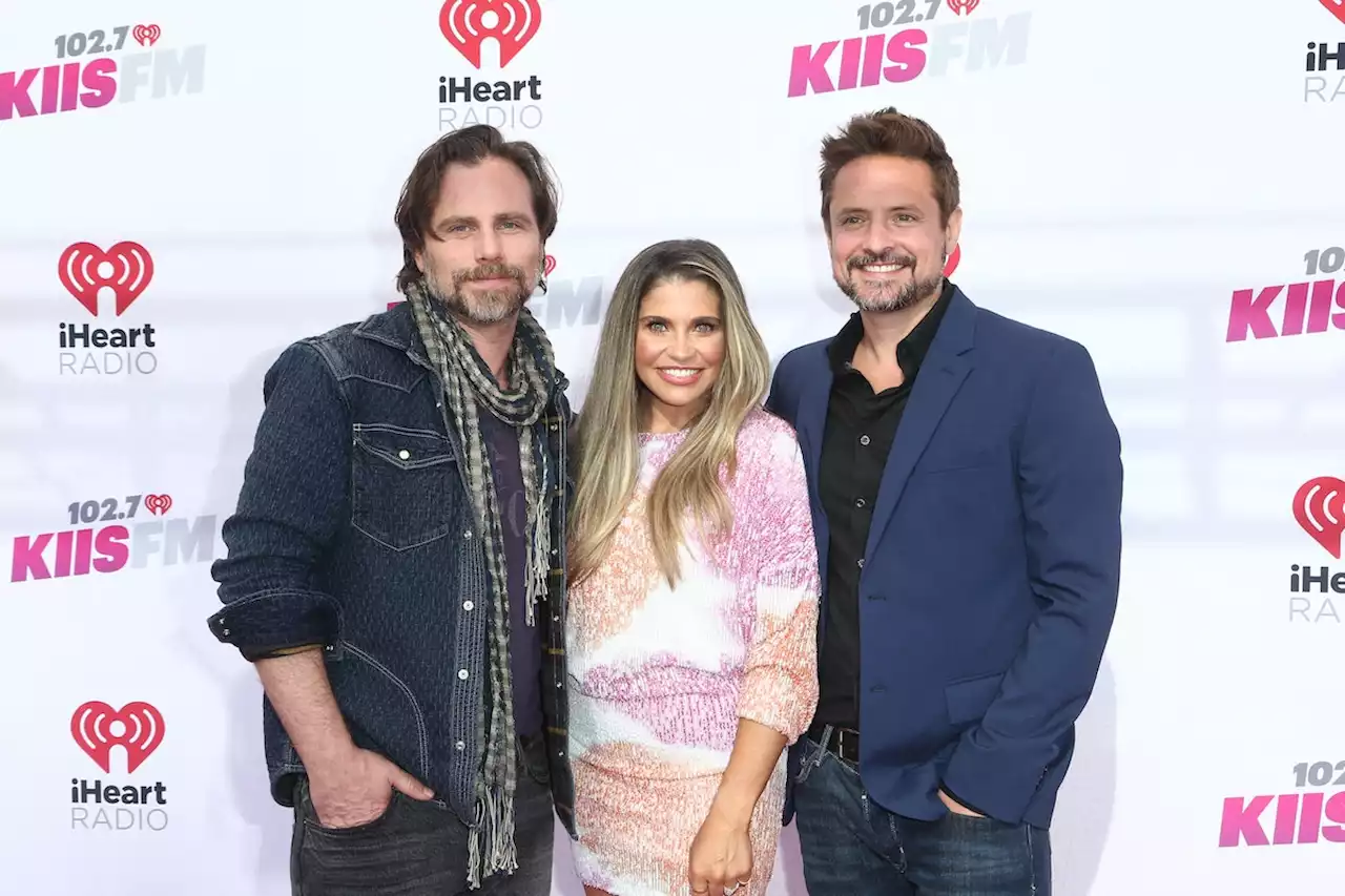 Danielle Fishel Was Catfished & Stalked During 'Boy Meets World'