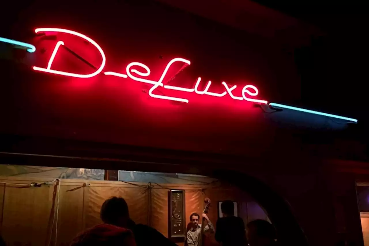 After 6-hour mediation, SF bar Club Deluxe to remain open