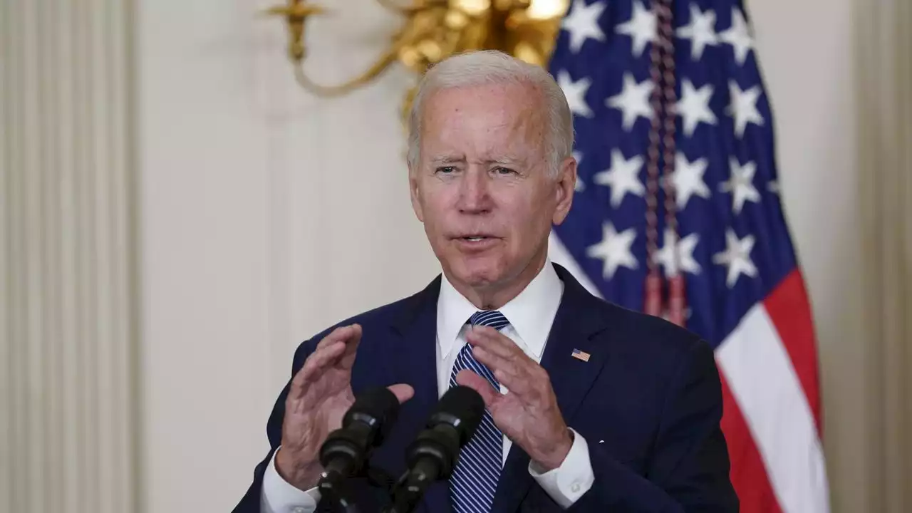 Biden expected to announce student loan cancelation, payment pause