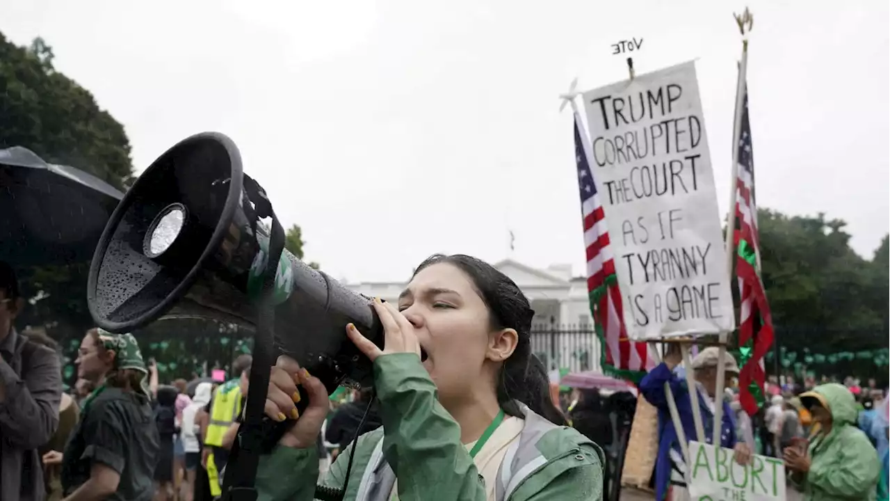 Trump-Appointed Judge Blocks Federal Emergency Abortion Guidance in Texas