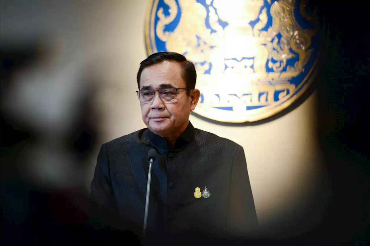 Thai PM Suspended As Court Mulls if He Defied Term Limits