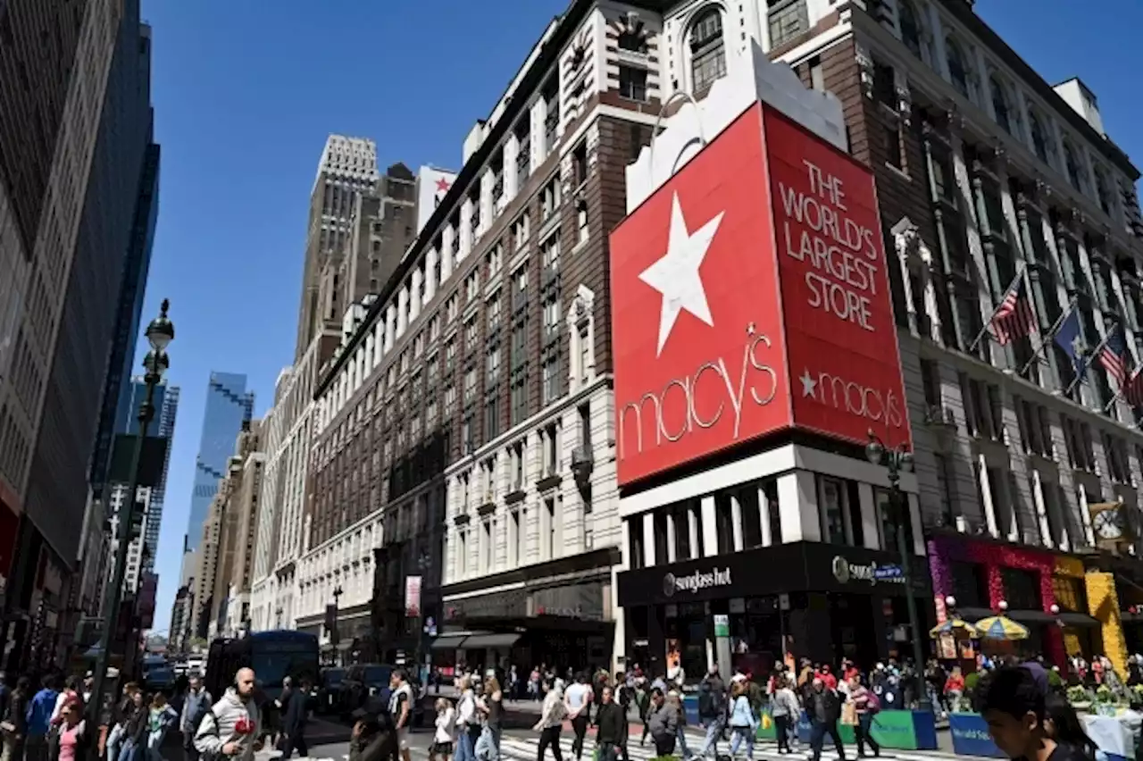 Macy’s Inc. CEO Jeff Gennette: Challenging Quarter But Ready for Holiday