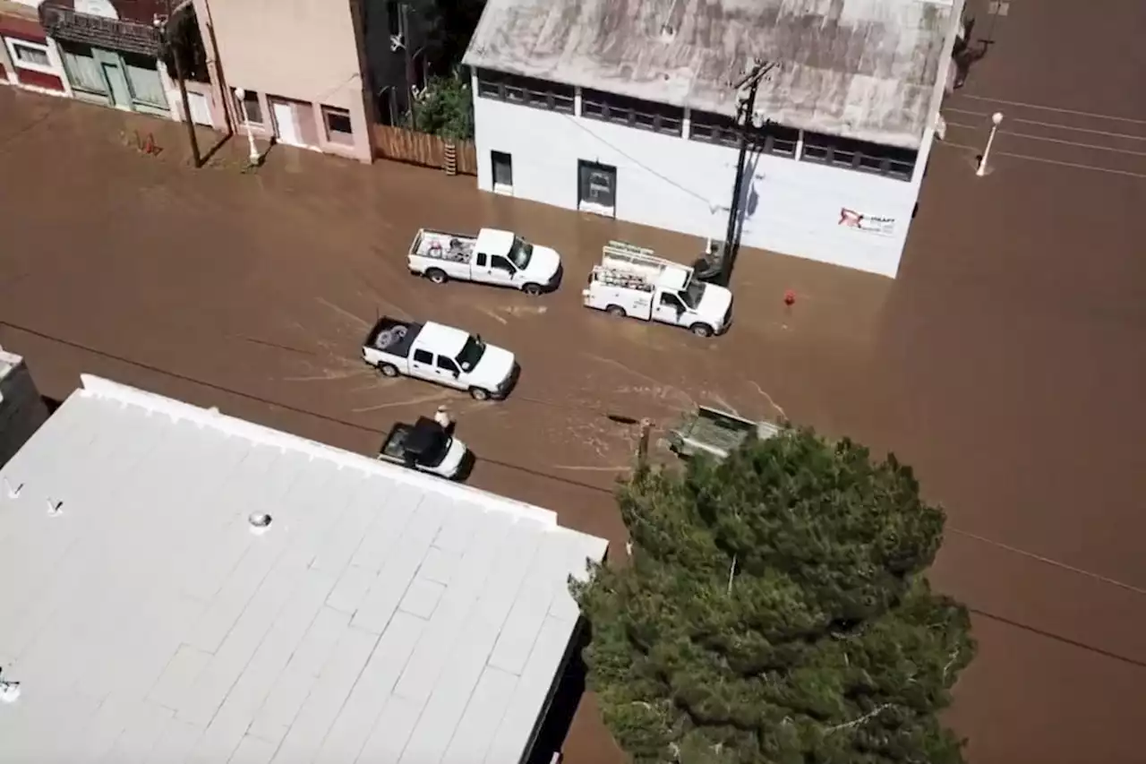 Evacuations ordered, emergency declared in eastern Arizona floods