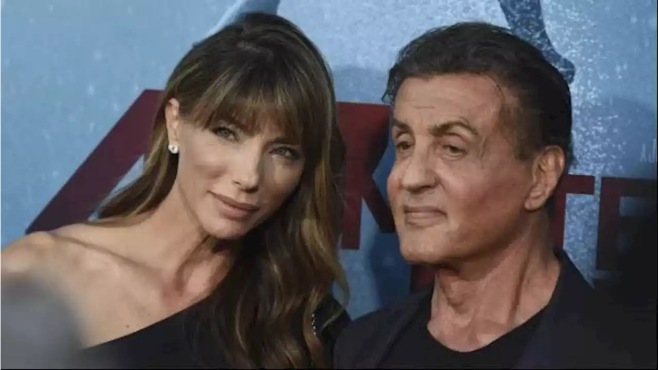 Sylvester Stallone Pemeran Film Rambo Digugat Cerai Istrinya