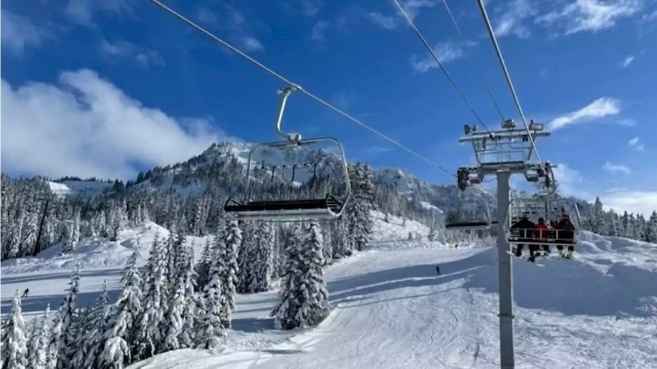 Stevens Pass hopes to address staffing shortages with $20 minimum wage, announces opening day