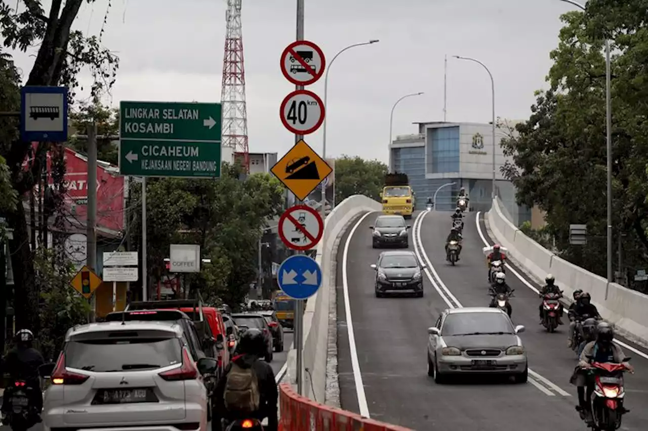 Rekayasa Jalan Jakarta, Dishub Bandung Sebut Tak Ada Penumpukan - Pikiran-Rakyat.com