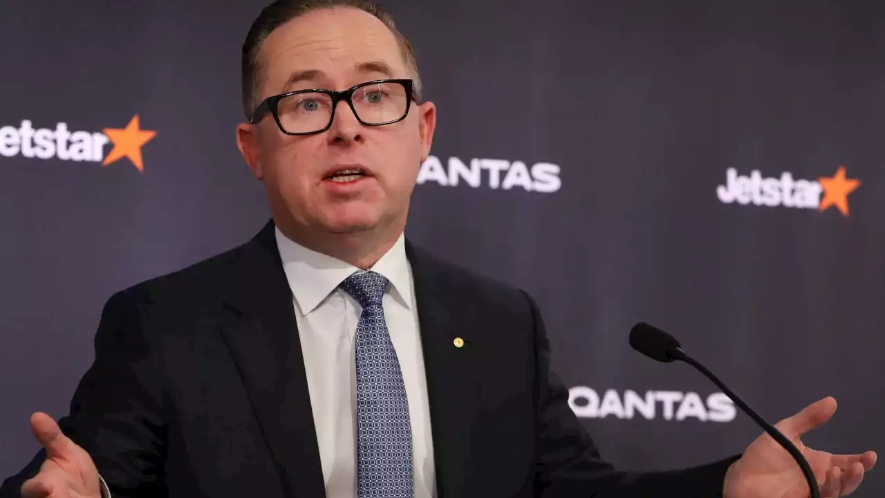 'Potentially going bankrupt': Qantas boss grilled over mass sackings