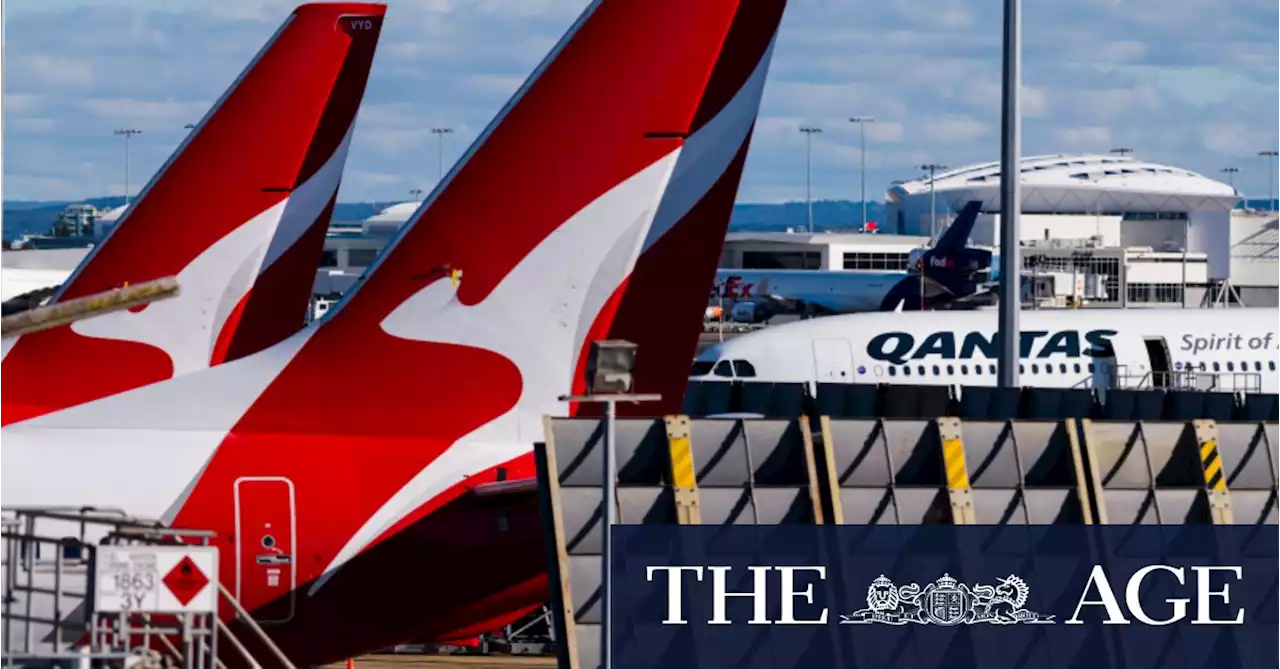 Qantas posts deep loss as COVID damage grows, announces share buyback