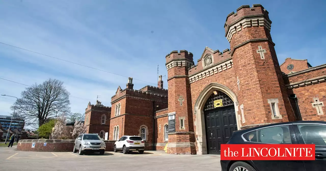 Former Lincoln prison officer told to expect jail over misconduct