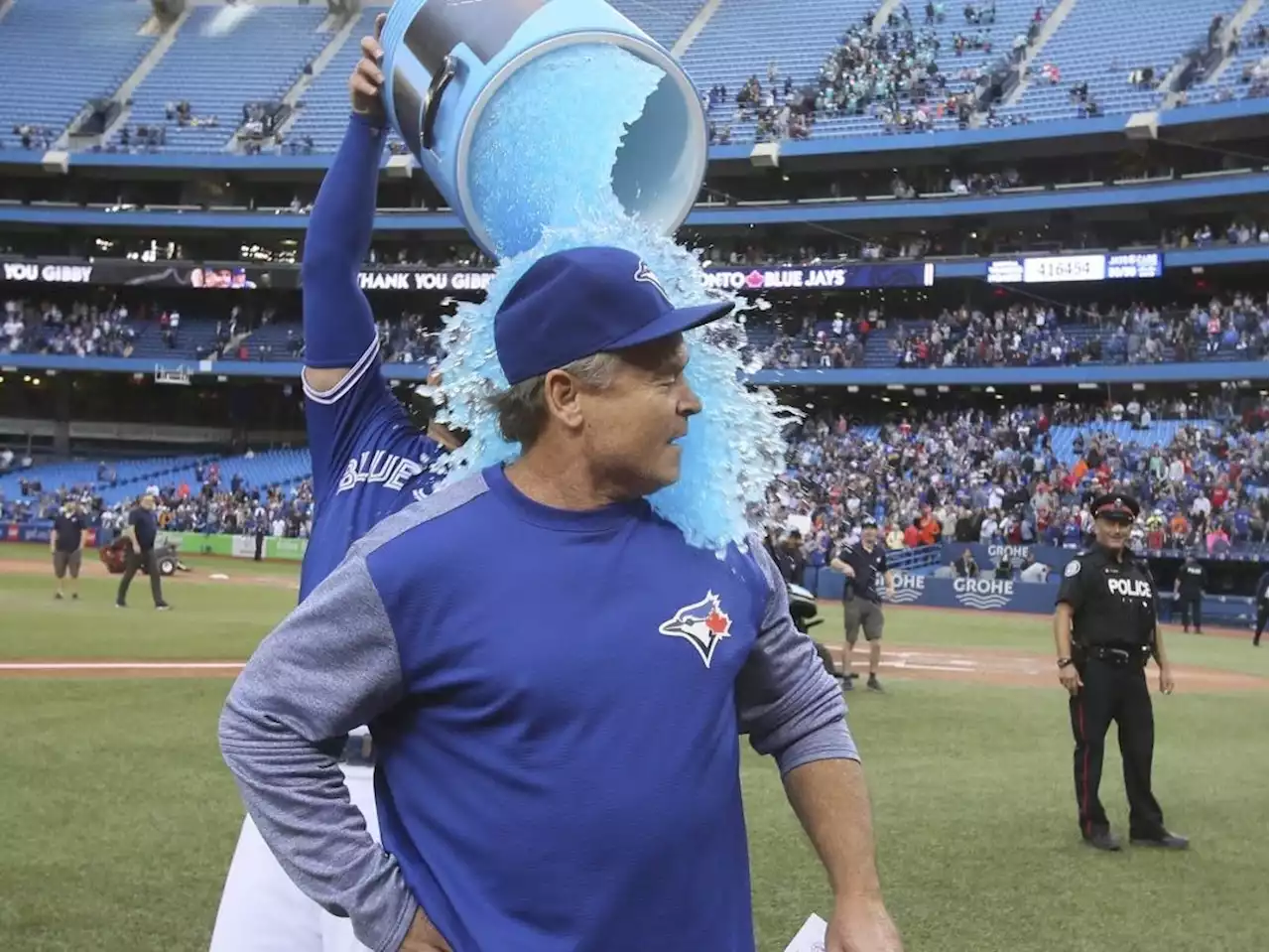 Former Jays manager John Gibbons an early hit on Twitter