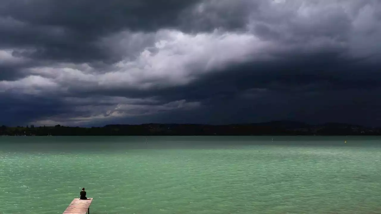 Wetterdienst warnt: Schwere Gewitter heute in Bayern