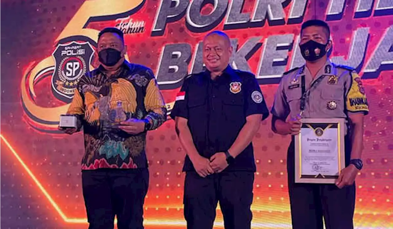 Rekrutmen Polisi Transparan, Kombes Yudha Karyana Raih SPI Award 2022