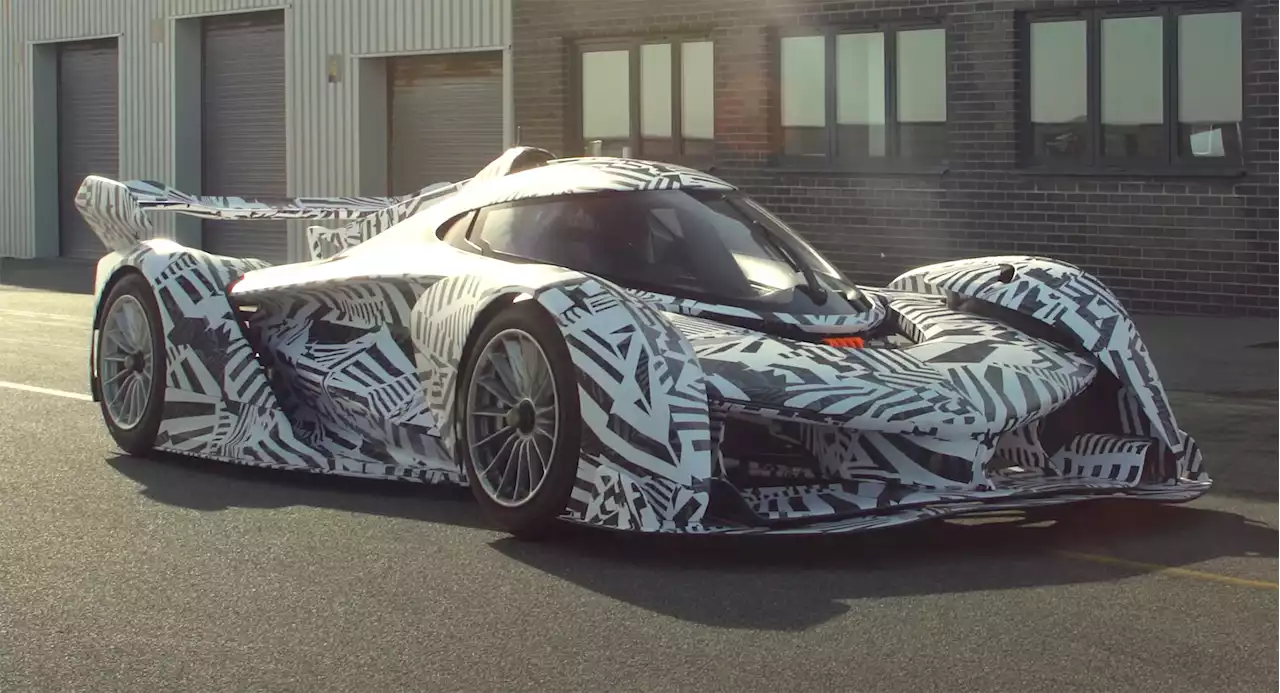 Take An In-Depth Look At The Utterly Insane McLaren Solus GT And Watch It Tear Up A Racetrack | Carscoops