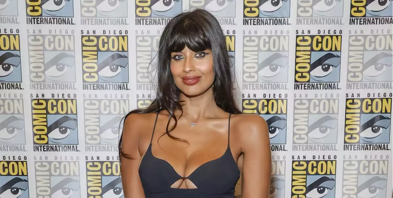 She-Hulk's Jameela Jamil shares NSFW Titania clip