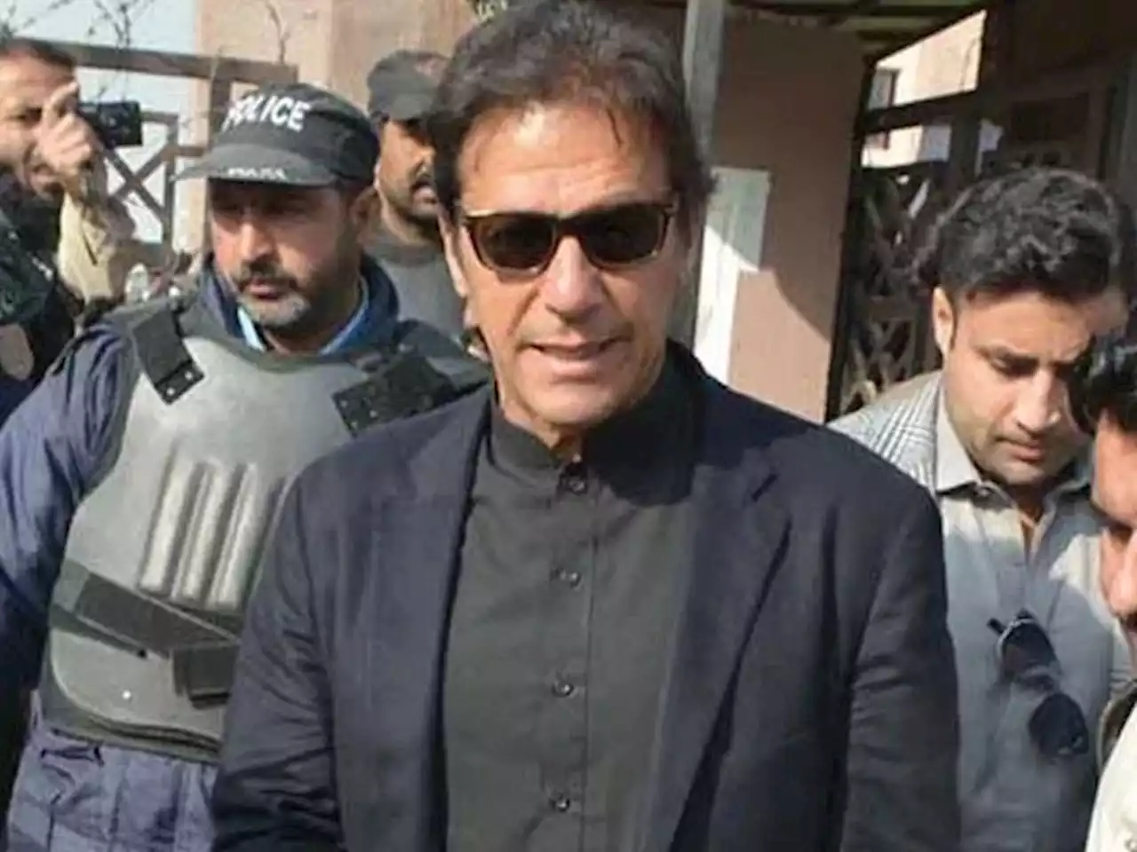 عمران خان کی تقریر لائیو نشر کرنے پر پابندی کیخلاف درخواست خارج - ایکسپریس اردو