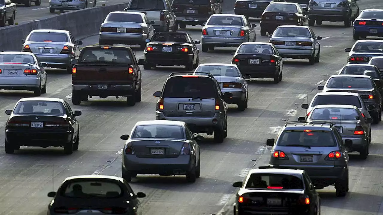 California bans the sale of new gas-powered cars by 2035