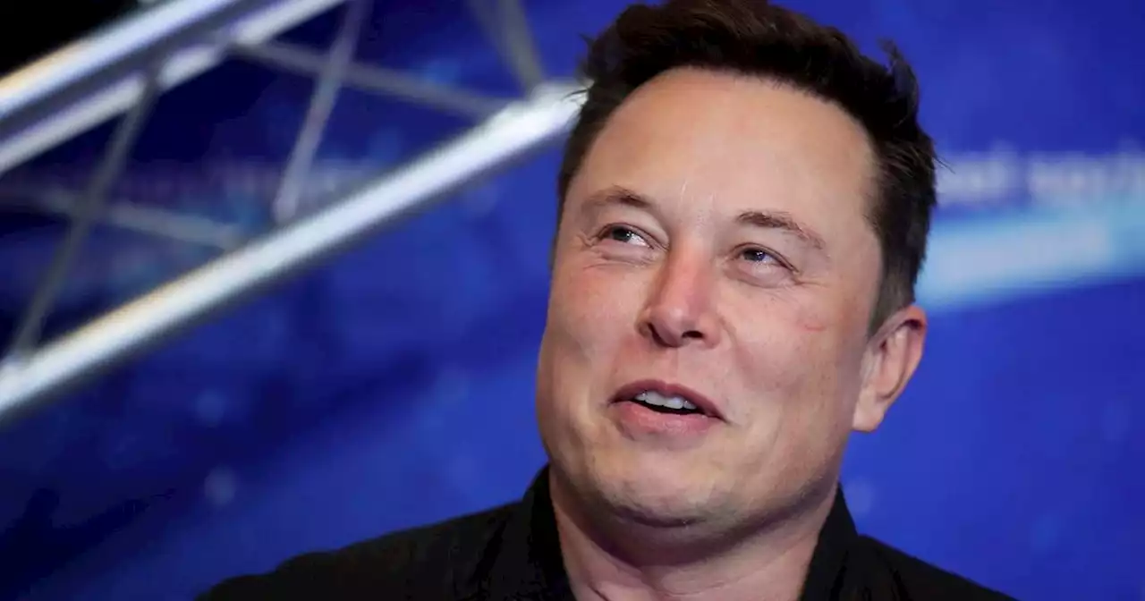 US judge orders Twitter to turn over some data to Musk
