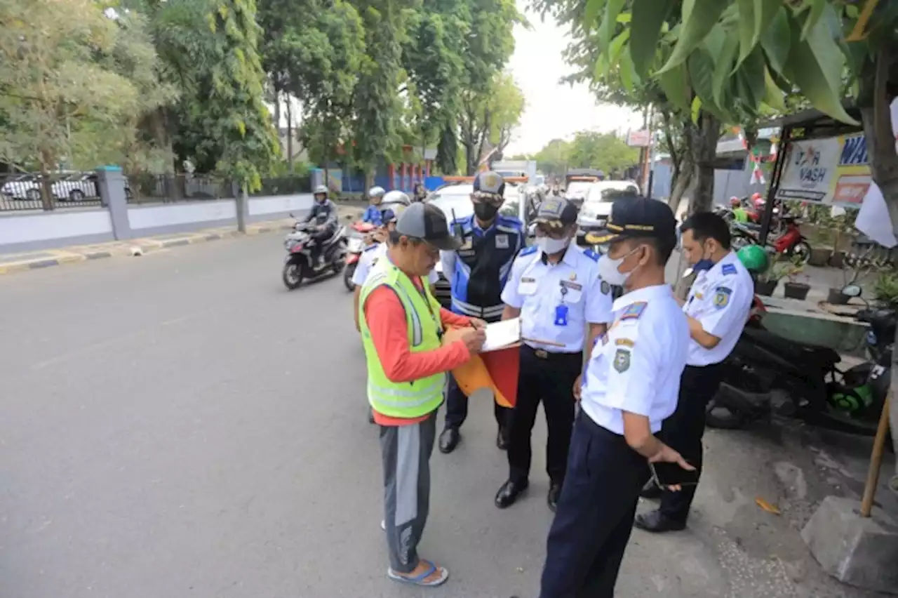 Dishub Kota Madiun Tertibkan Praktik Parkir Ilegal di Ruas Jalan Nasional