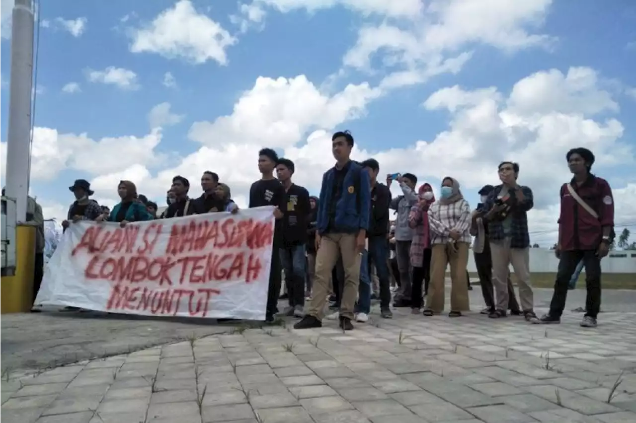 Asrama Mahasiswa Lombok Tengah Nyaris Roboh, Tak Ada Anggaran untuk Renovasi