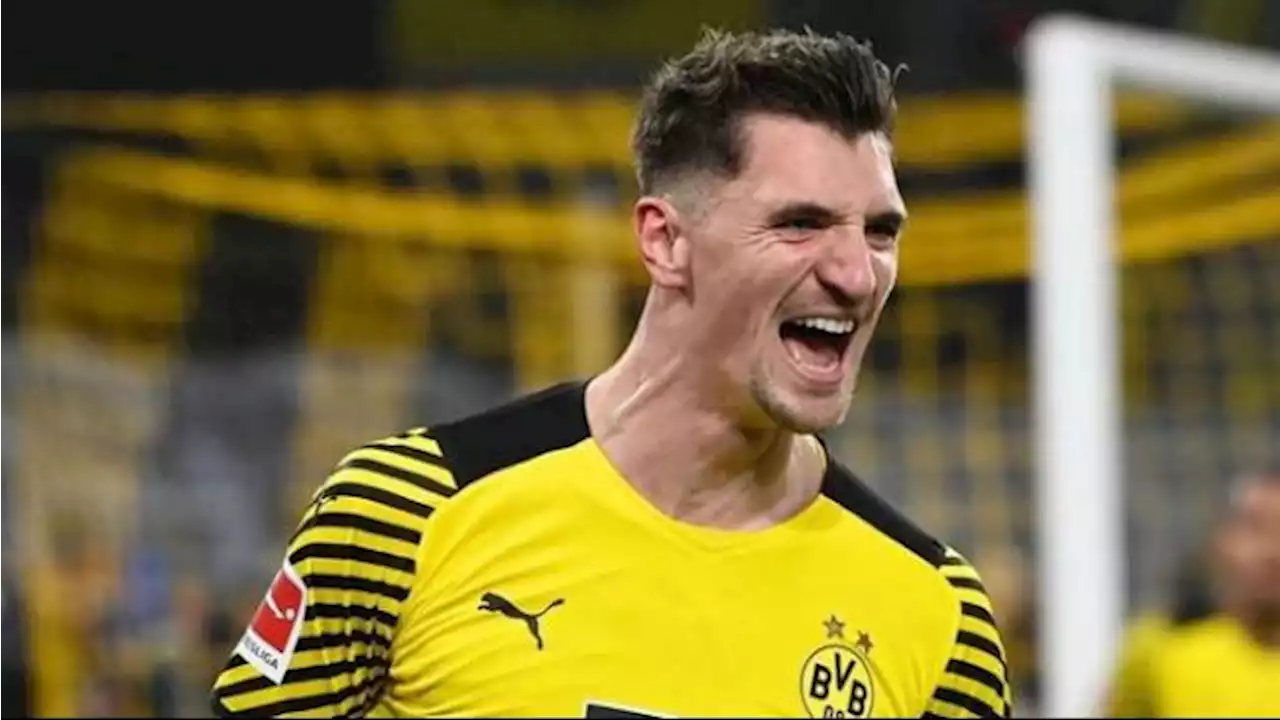 Diincar Barcelona dan Manchester United, Thomas Meunier Tidak Dijual Borussia Dortmund