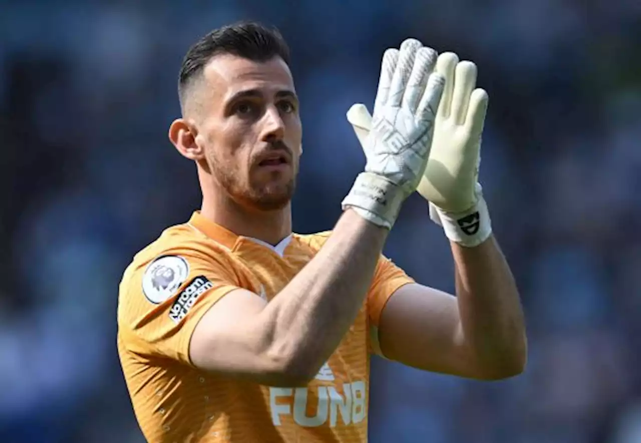 Manchester United Tertarik Boyong Dubravka dari Newcastle