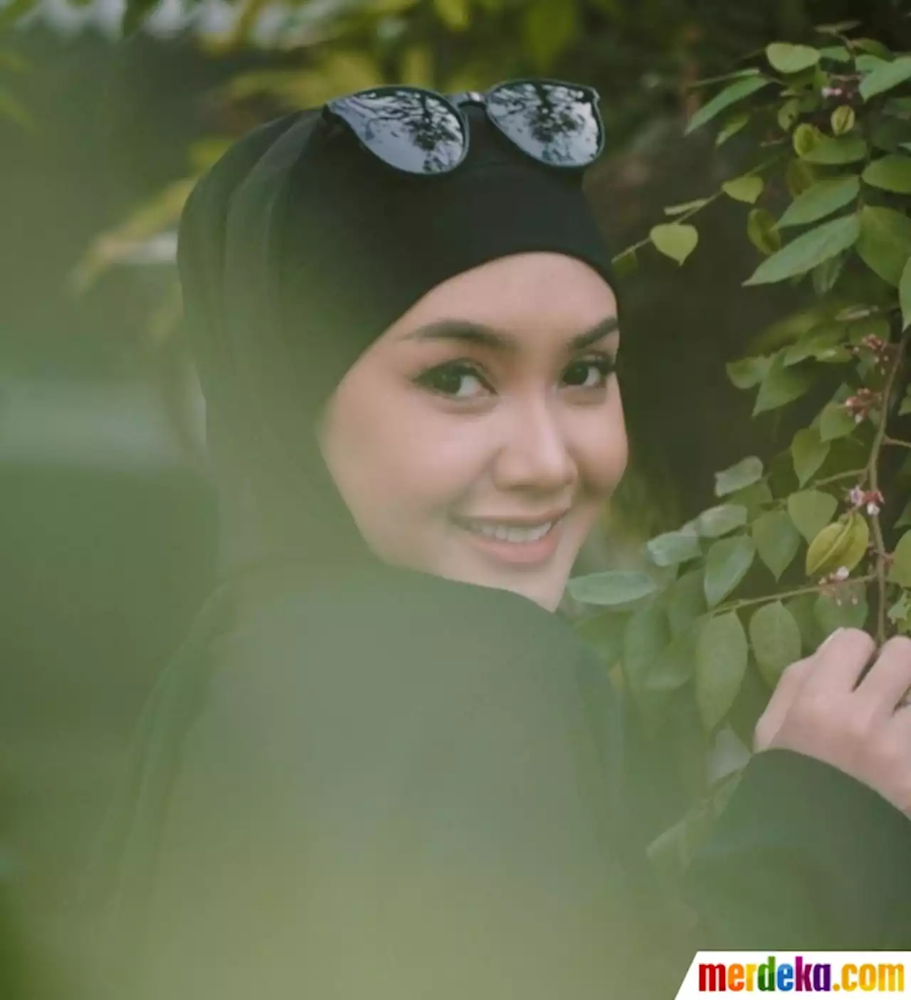 Foto : Cita Citata Kian Memesona dengan Hijab, Sudah Go Public dengan Didi Mahardika | merdeka.com