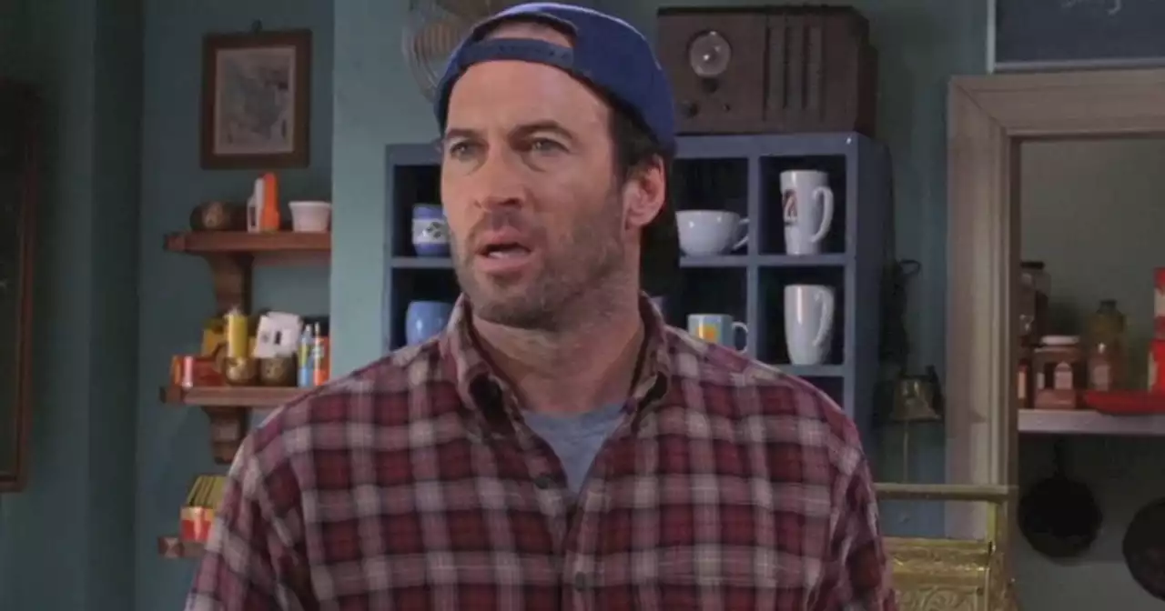 'Gilmore Girls' Star Scott Patterson Felt Like A “Meat Stick” During “Objectifying” Butt Scene