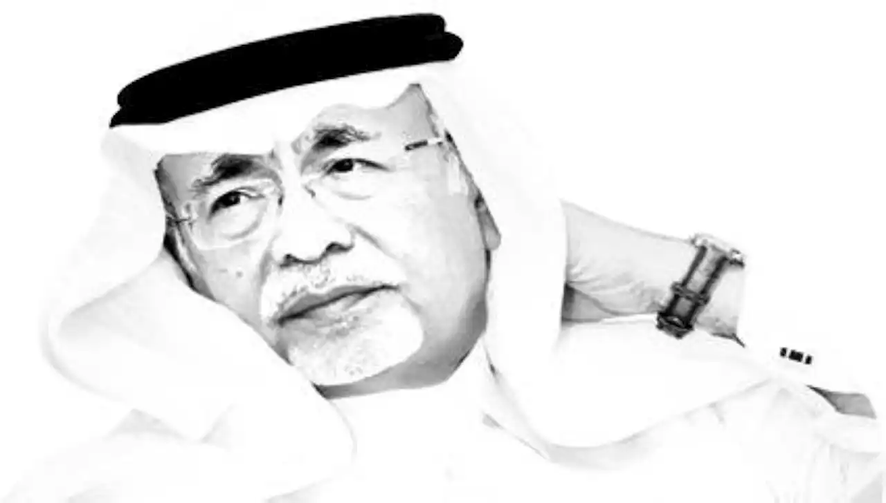عبدالعزيز خوجة: لو لم أنجز من شعري إلا الأسفار لكفتني