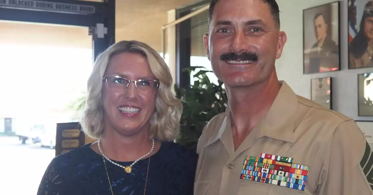 Marine wife recognized for outstanding service