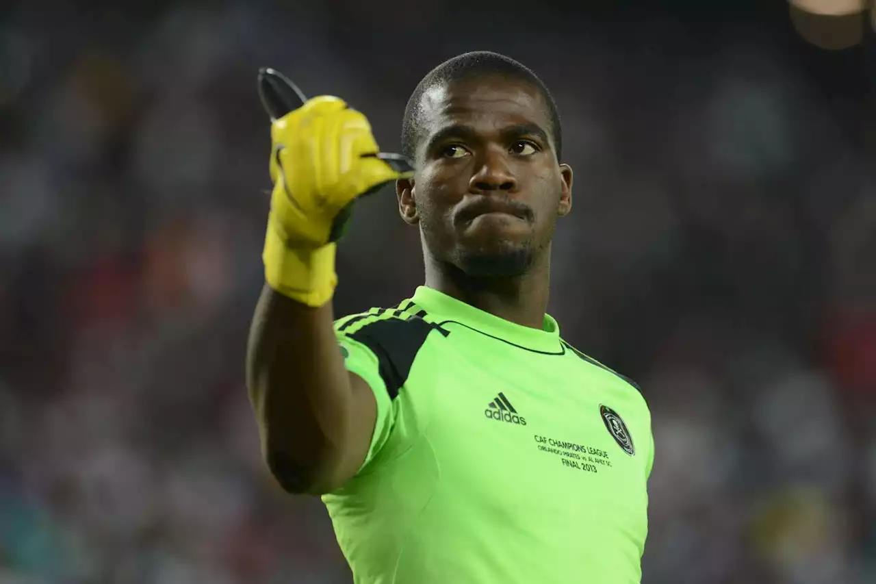 Pirates fans to donate money to struggling Meyiwa's mother | The Citizen