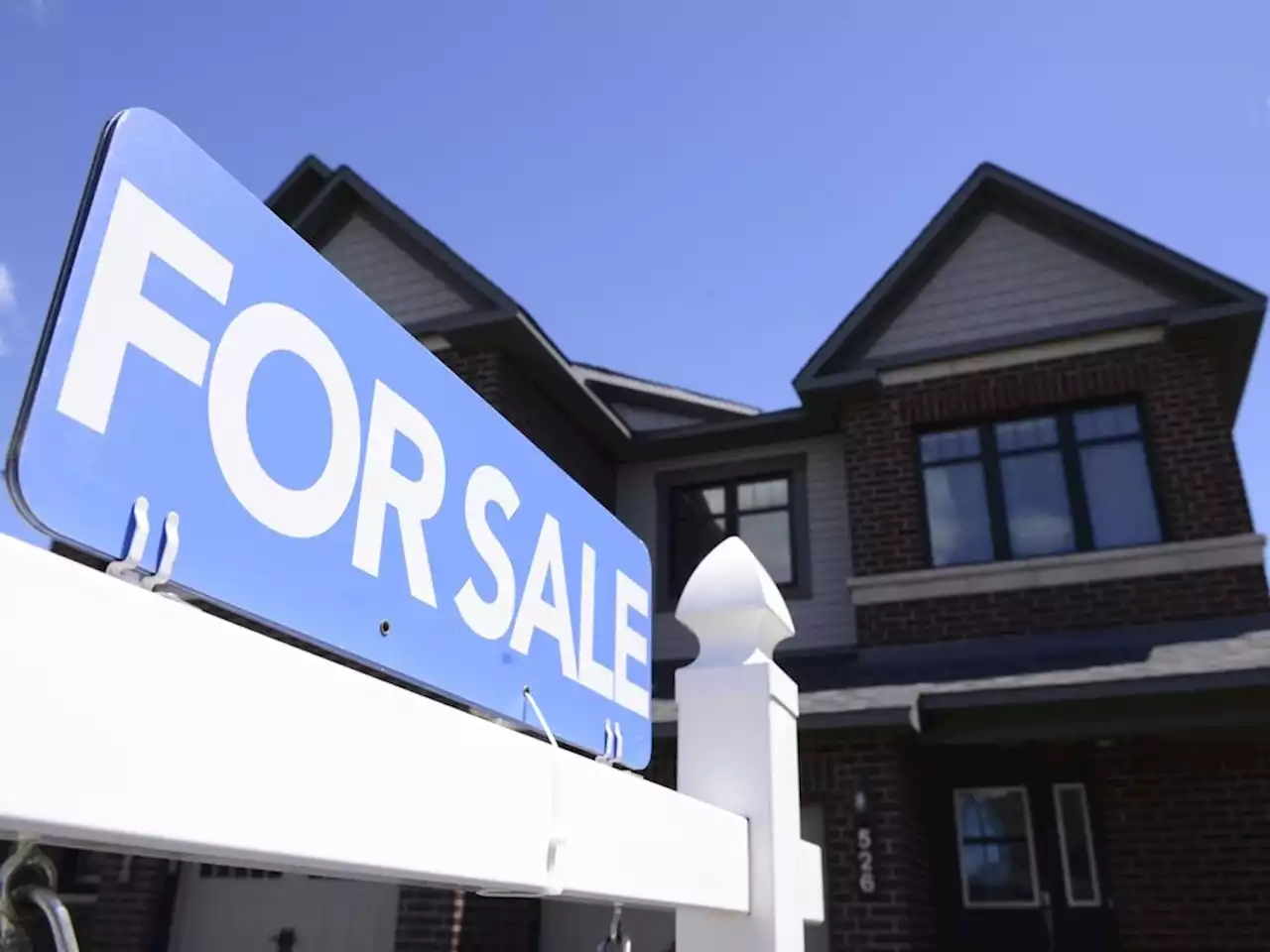 Canada's real estate market cooling. Here's what to expect this fall