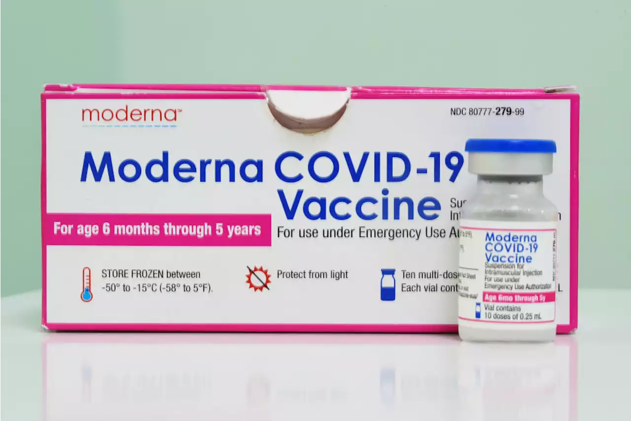 Moderna Sues Pfizer Over Patents Behind COVID-19 Vaccine