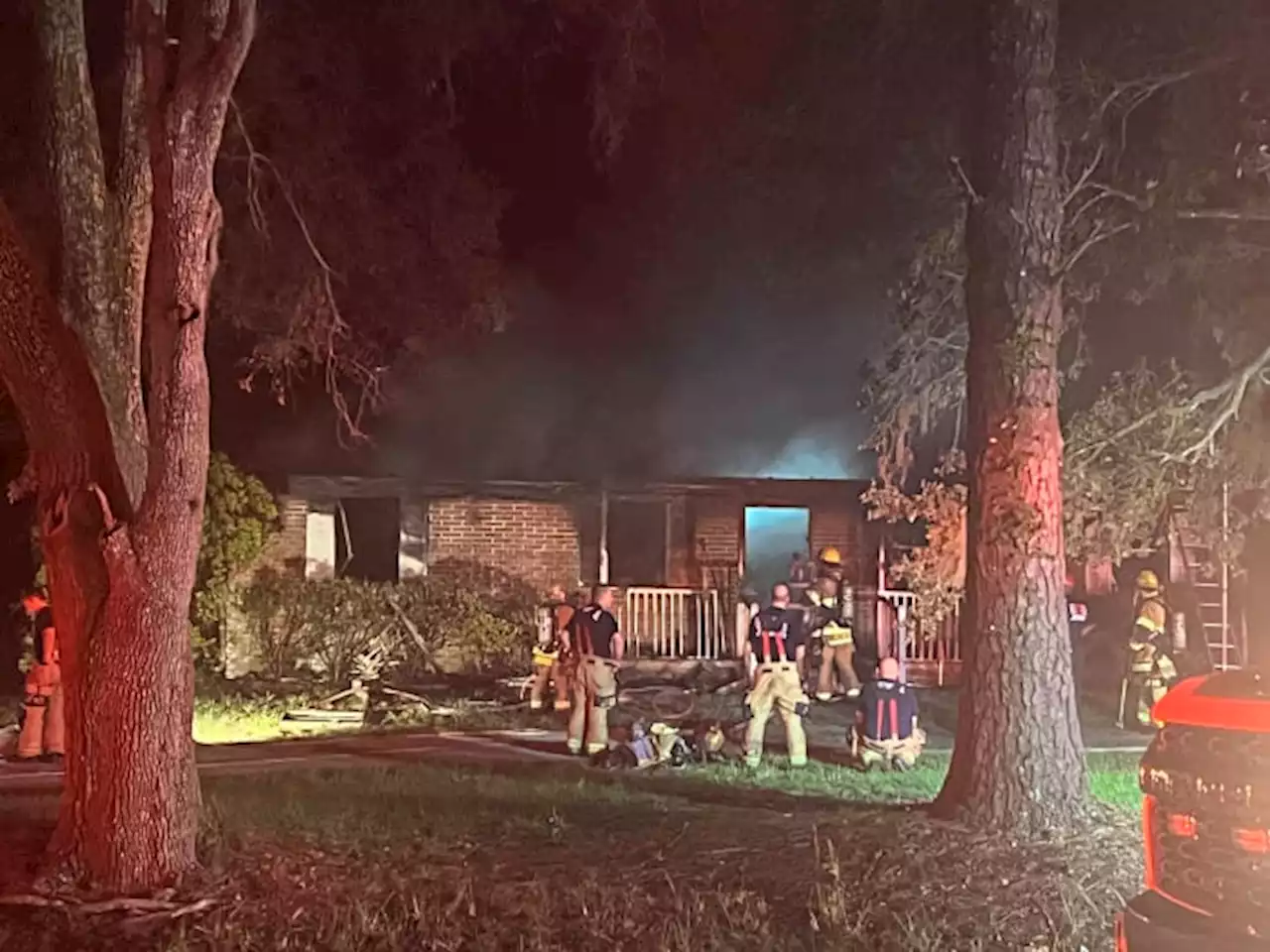 JFRD puts out house fire in Oceanway neighborhood