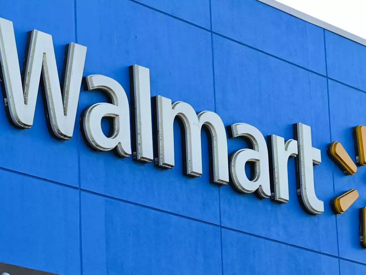 A man is awarded a $4.4 million settlement after being racially profiled in Walmart | WNYC | New York Public Radio, Podcasts, Live Streaming Radio, News