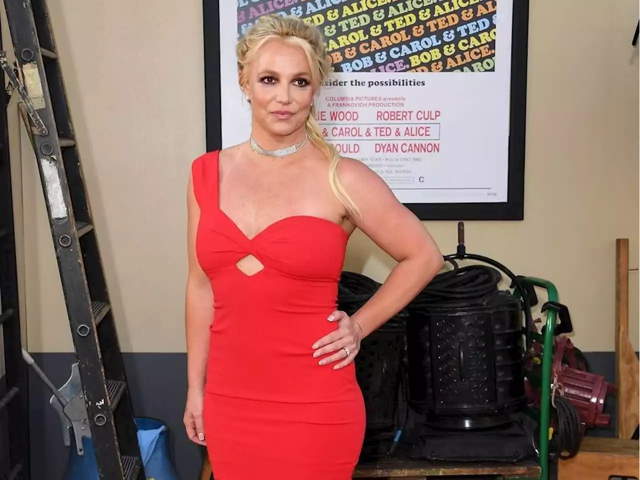 Britney Spears makes musical comeback with Elton John duet