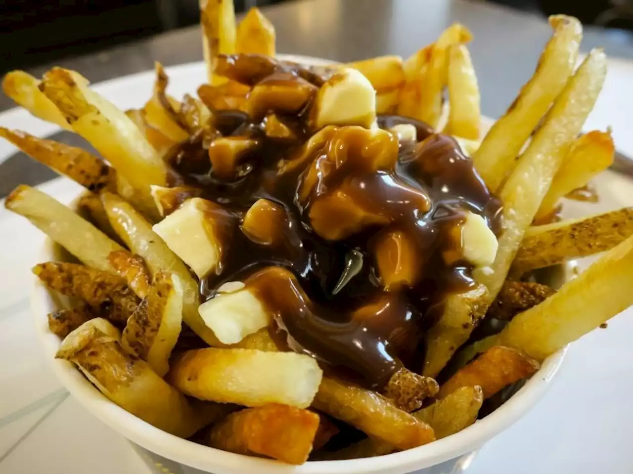 Feds plan to hire foreign influencers to promote poutine, maple syrup to Germany