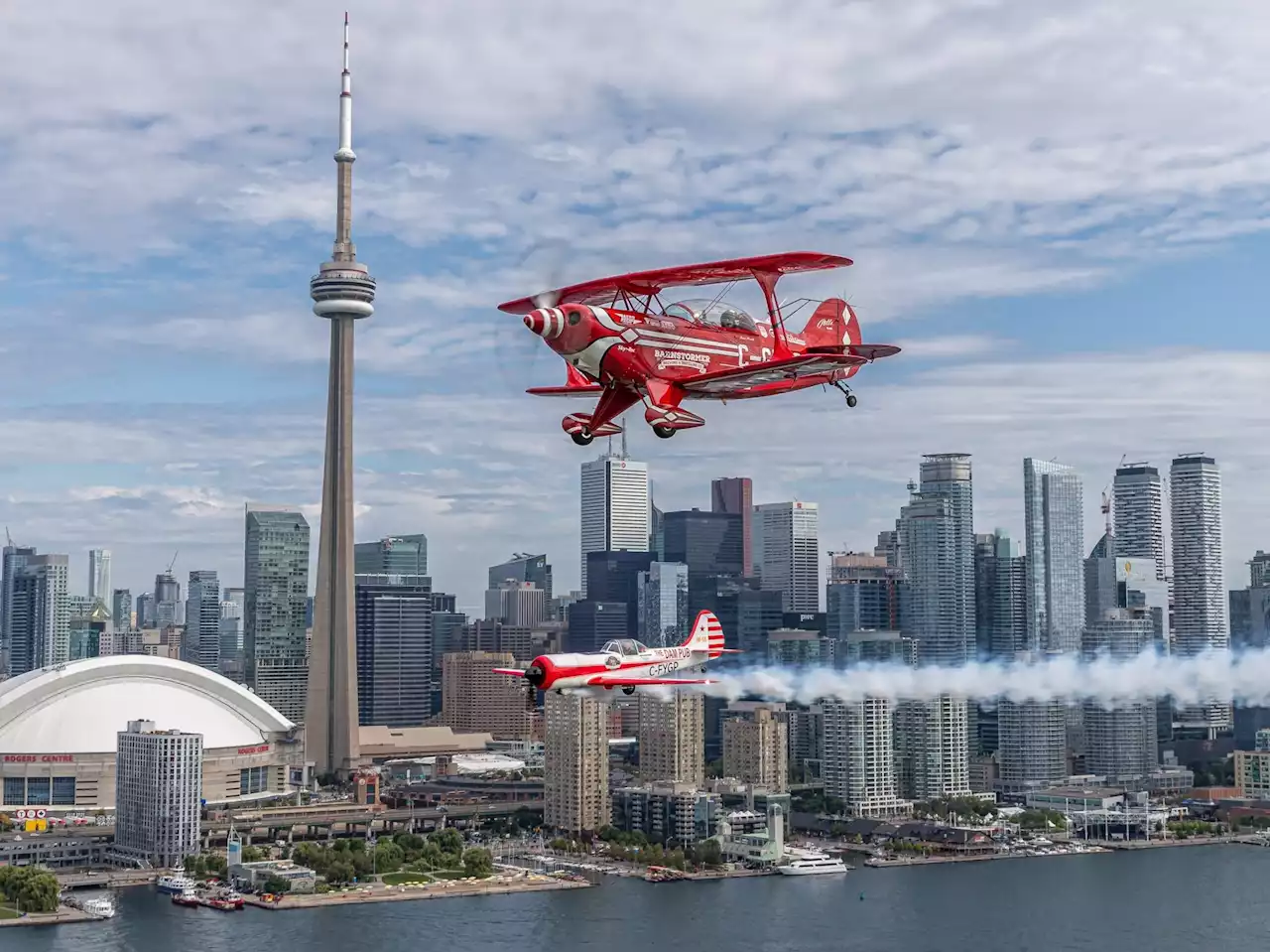 SKY HIGH: Skyhawks, livestreams are back for Canada’s biggest air show