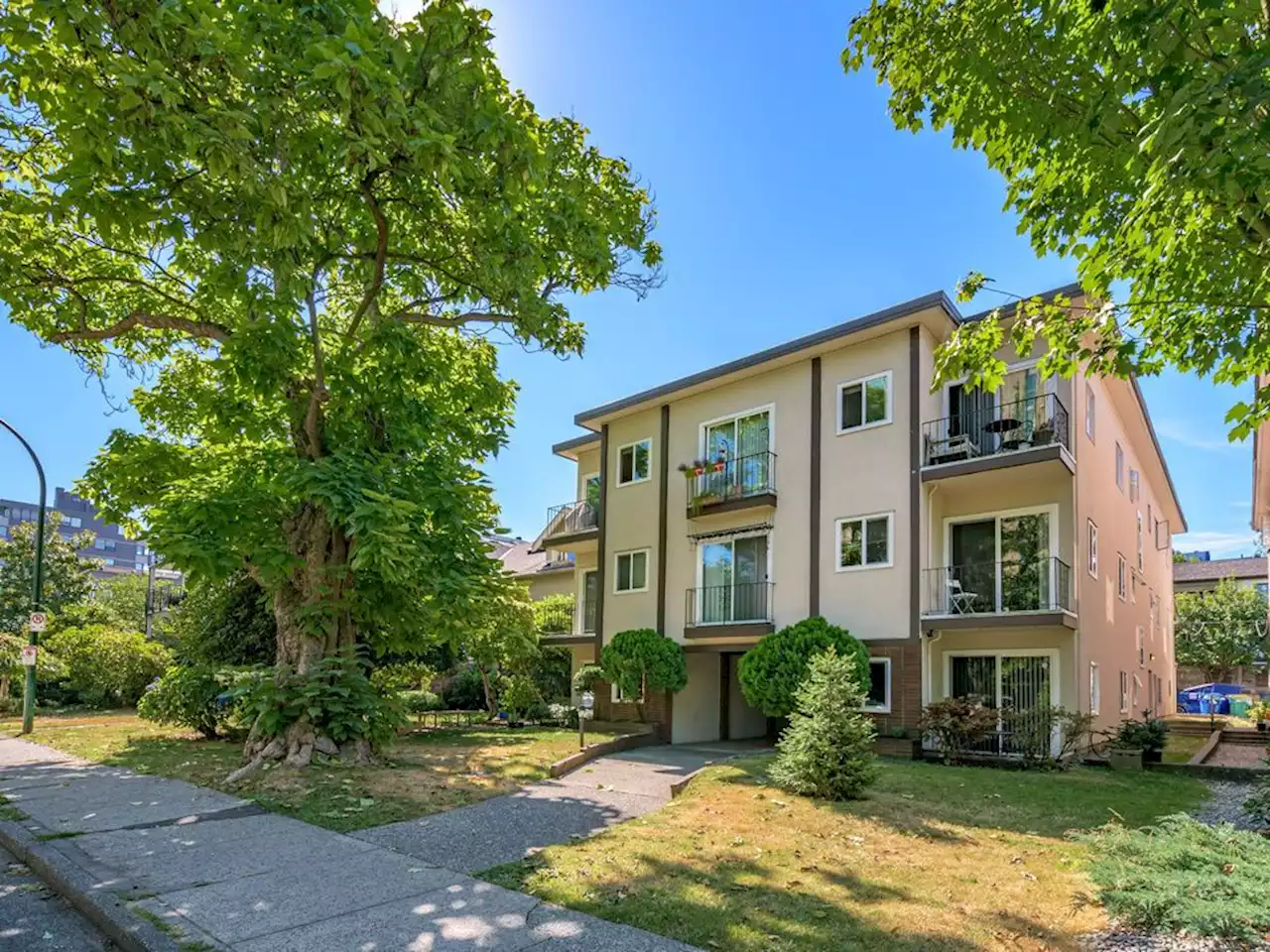 Sold (Bought): 15-unit South Granville apartment building finds new owner