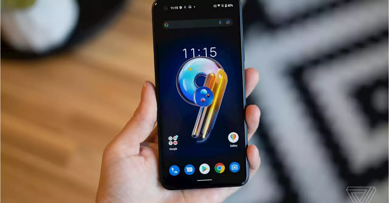 Asus Zenfone 9 review: one for the small phone superfans