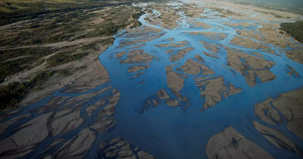 Rescuers found a body of a man whose kayak flipped on Knik River, troopers say