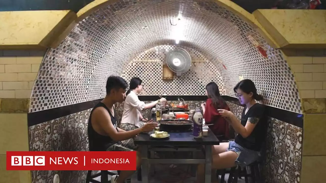 Restoran bawah tanah dan balok es: Cara kreatif warga China hadapi gelombang panas - BBC News Indonesia