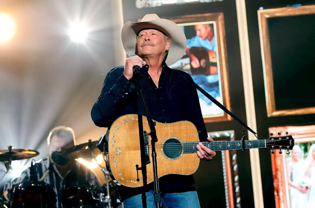 Alan Jackson Tests Positive for COVID-19, Cancels Kansas City Concert