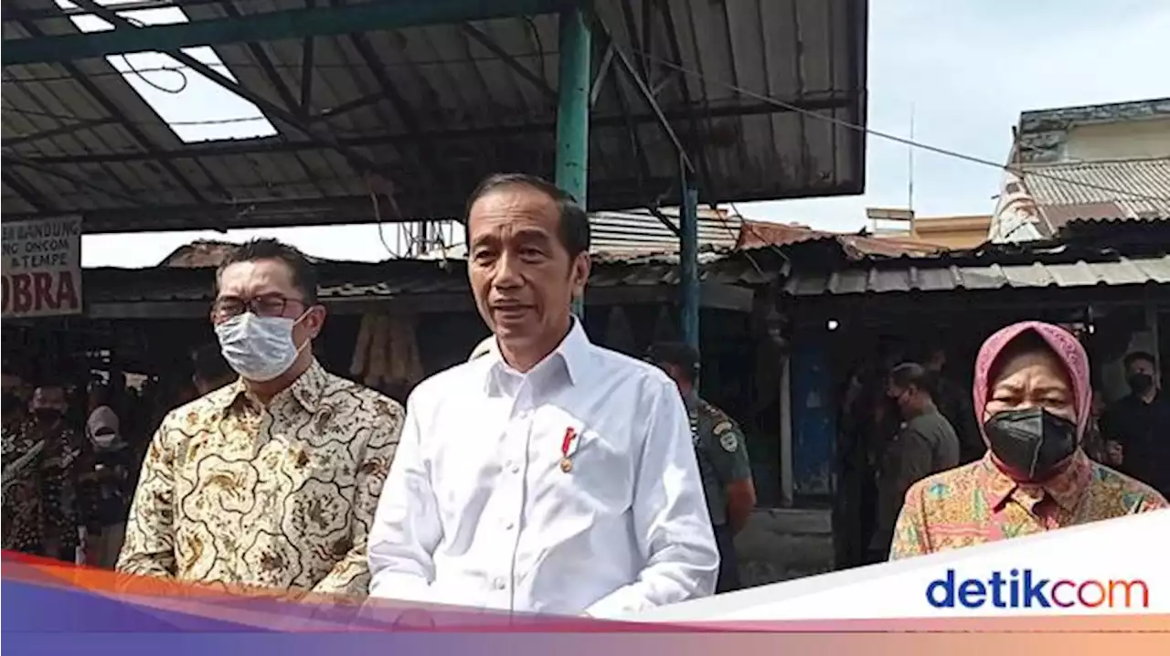 Blusukan ke Pasar, Jokowi: Harga Stabil, Kecuali Telur