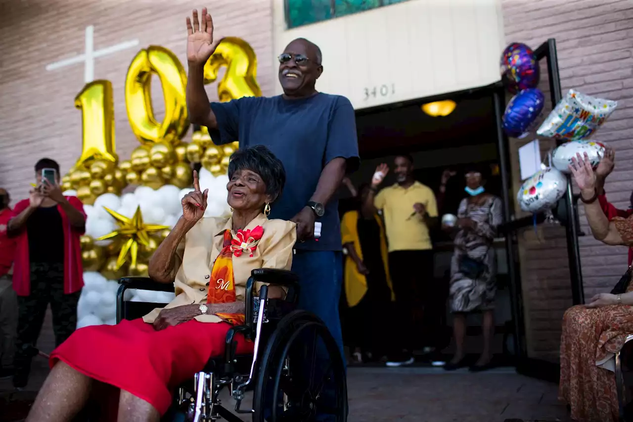 Houston matriarch receives congressional honor for 103rd birthday