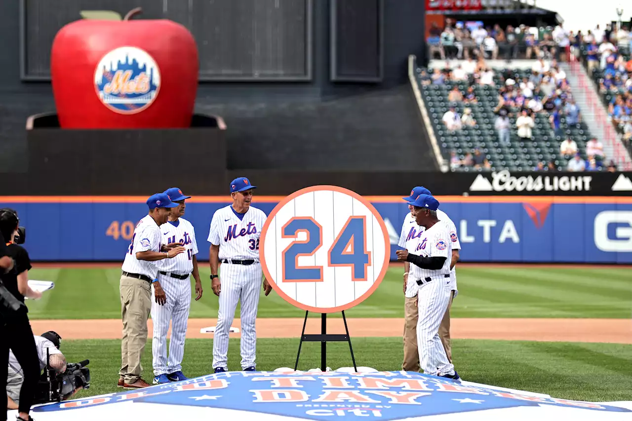 Mets Retire Willie Mays' No. 24 During Old Timers' Day Surprise