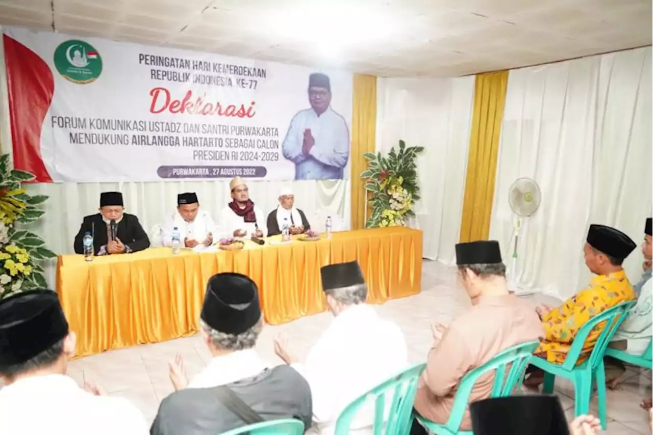 Forum Ustaz dan Santri Dukung Airlangga, Kiai Aos: Banyak Kerja, tak Suka Pencitraan |Republika Online